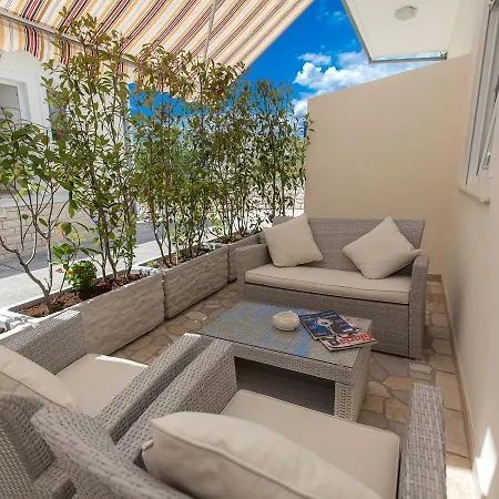 In 5473 Apartman
